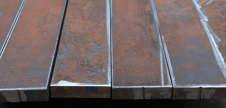 Geglühte Brennzuschnitte mit entgrateten Kanten