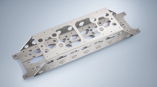 Vierkant-Rohrlaserbearbeitung mit vielen Aussparungen